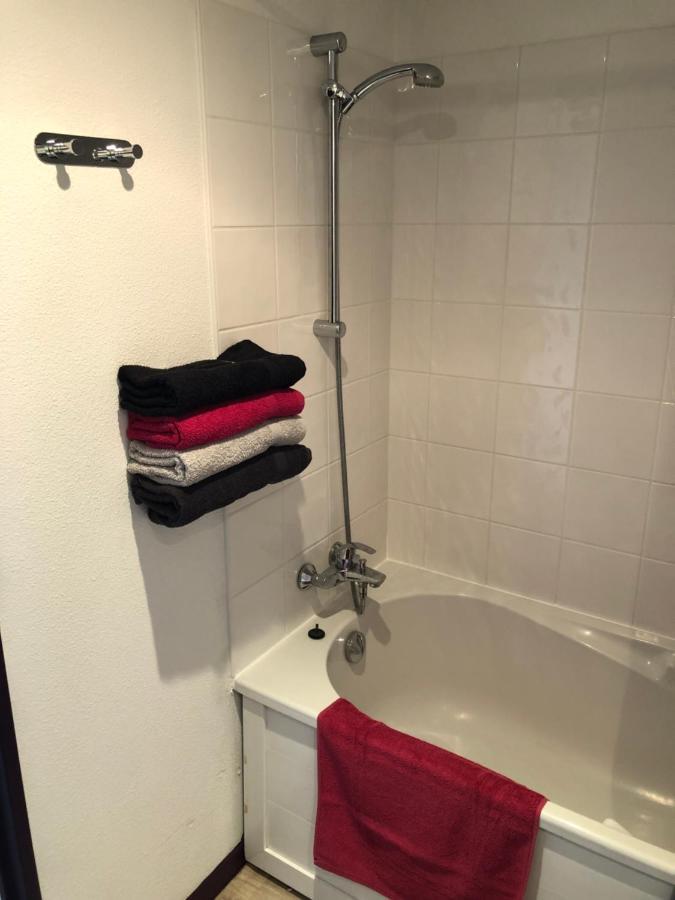 Appart Lourdes 100 M Gare - 4 Places Avec Balcon 10Mn Sanctuaire Buitenkant foto