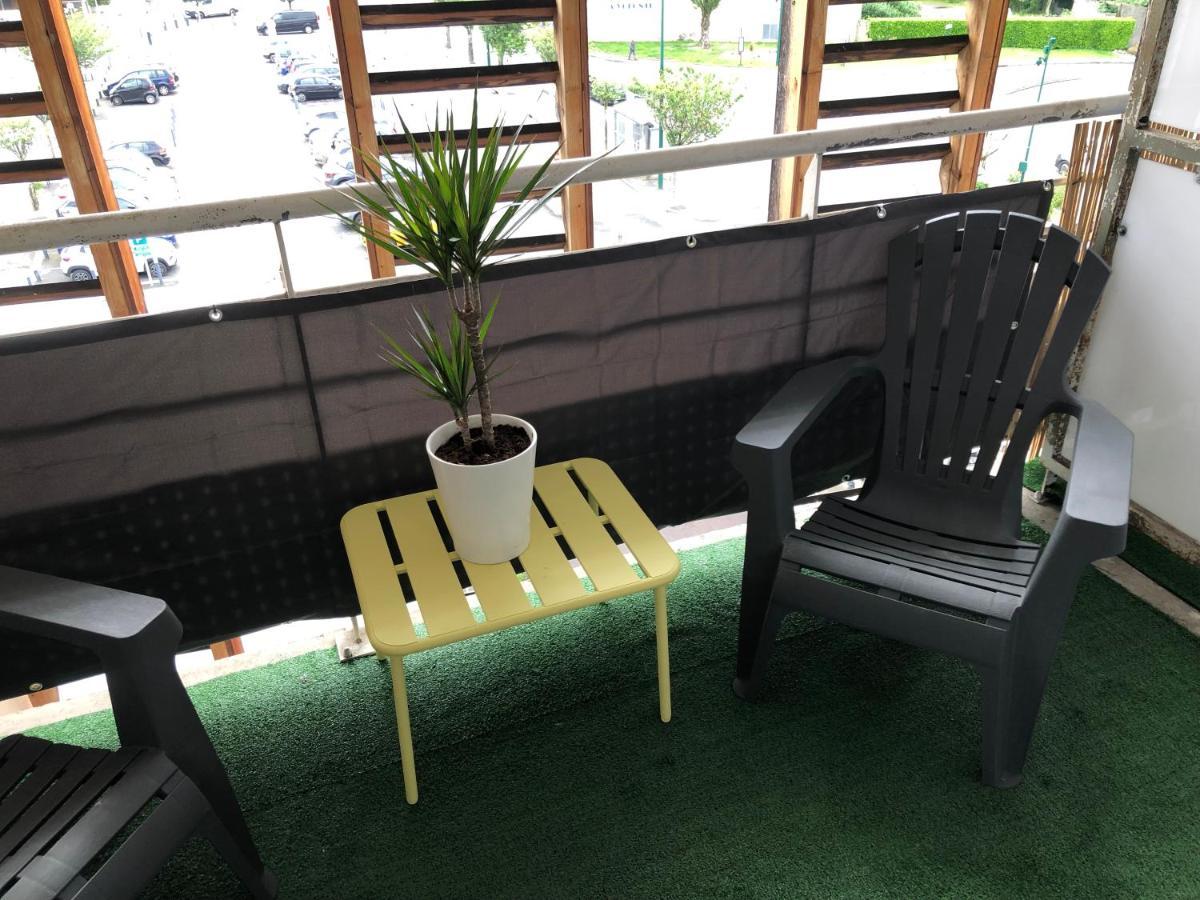 Appart Lourdes 100 M Gare - 4 Places Avec Balcon 10Mn Sanctuaire Buitenkant foto