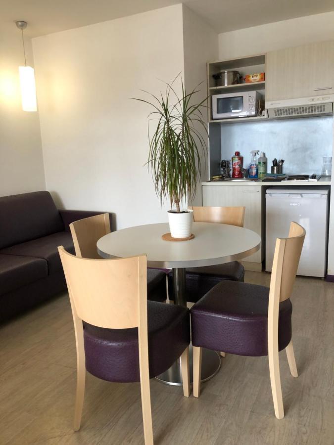 Appart Lourdes 100 M Gare - 4 Places Avec Balcon 10Mn Sanctuaire Buitenkant foto